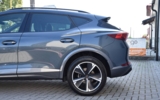 vehicle image #5