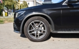 vehicle image #4