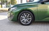 vehicle image #3