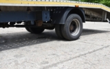 vehicle image #5