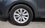vehicle image #7