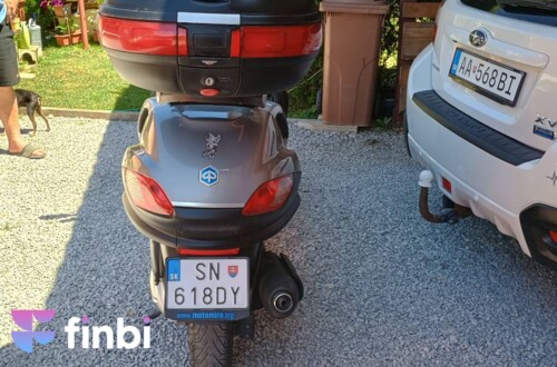 vehicle image #1
