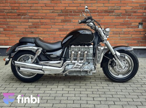 Triumph Rocket 3 15tis km Jedinečný stav