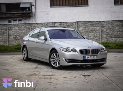 BMW Rad 5 530d xDrive Comfortné sedadlá, Soft-close, Šíber, Adaptívny tempomat, pekný stav