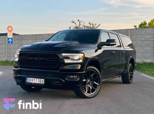 Dodge RAM Laramie 5,7 Hemi V8
