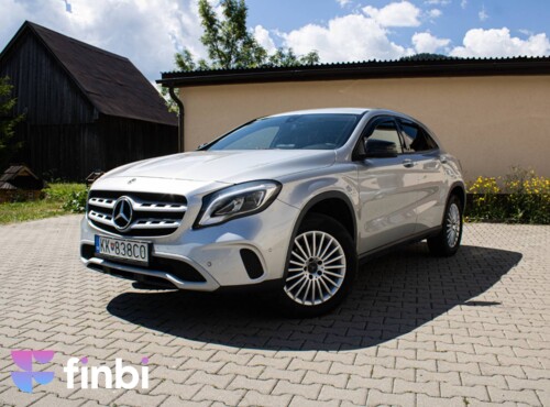 Mercedes-Benz GLA 200 d 4MATIC A/T
