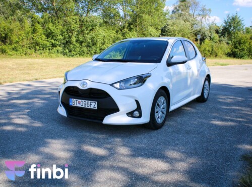 Toyota Yaris 1.5 Dynamic, Slovenské, 1 majiteľ, Servisná história, Odpočet DPH