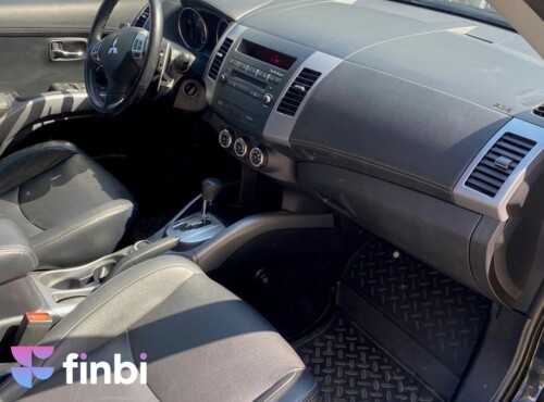 MITSUBISHI OUTLANDER 2.4 MIVEC 4x4 CVT